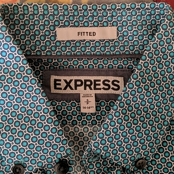 Express button down - Picture 2 of 2